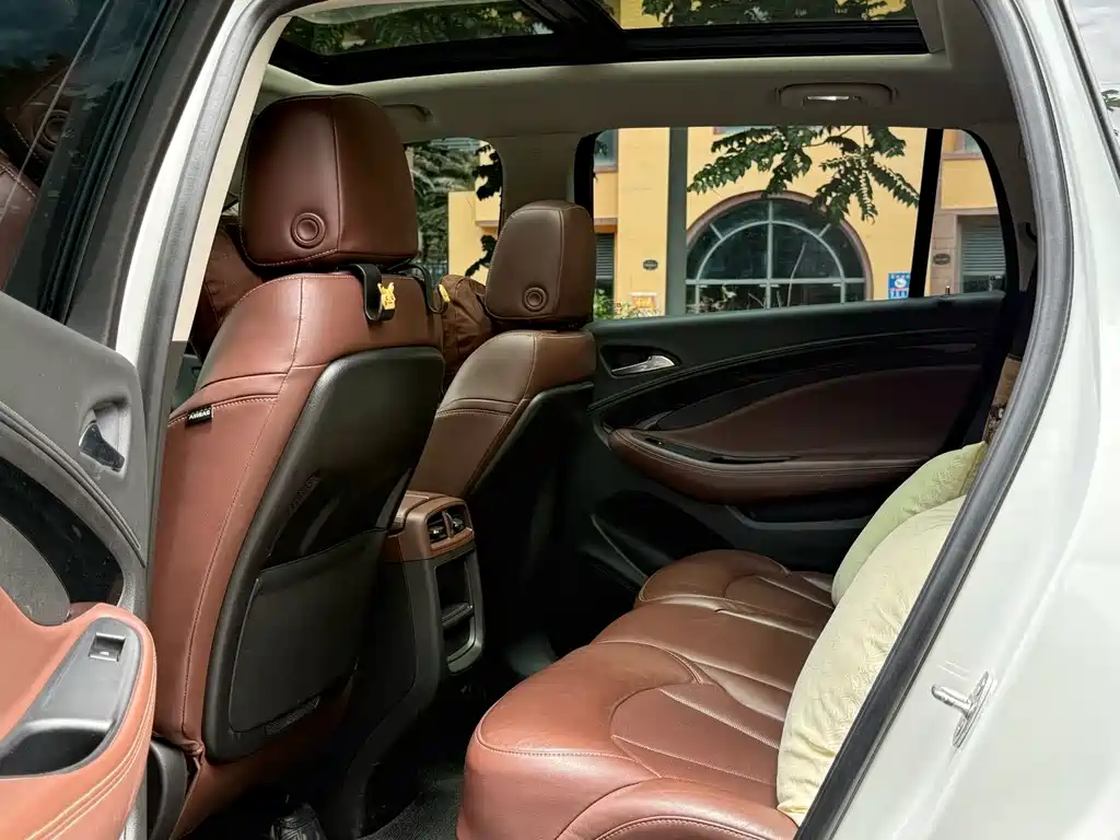 Buick Envision Plus 2020 — фото 9