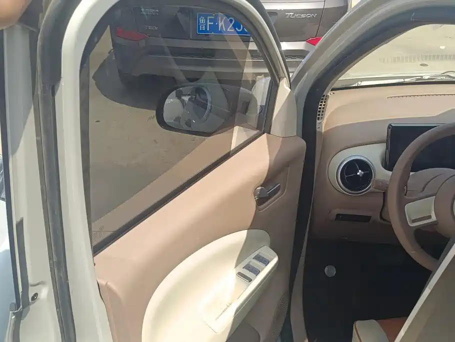 Wuling Hongguang MINIEV 2025