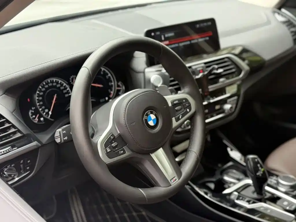 BMW X3 2019 — фото 18