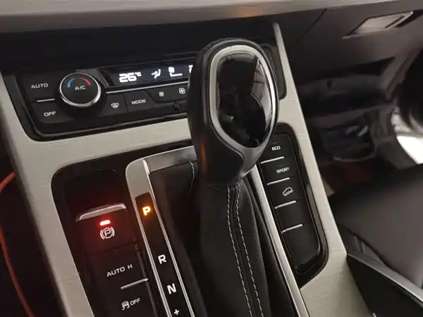 Geely Boyue 2018