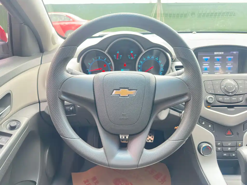 Chevrolet Cruze 2014 — фото 16