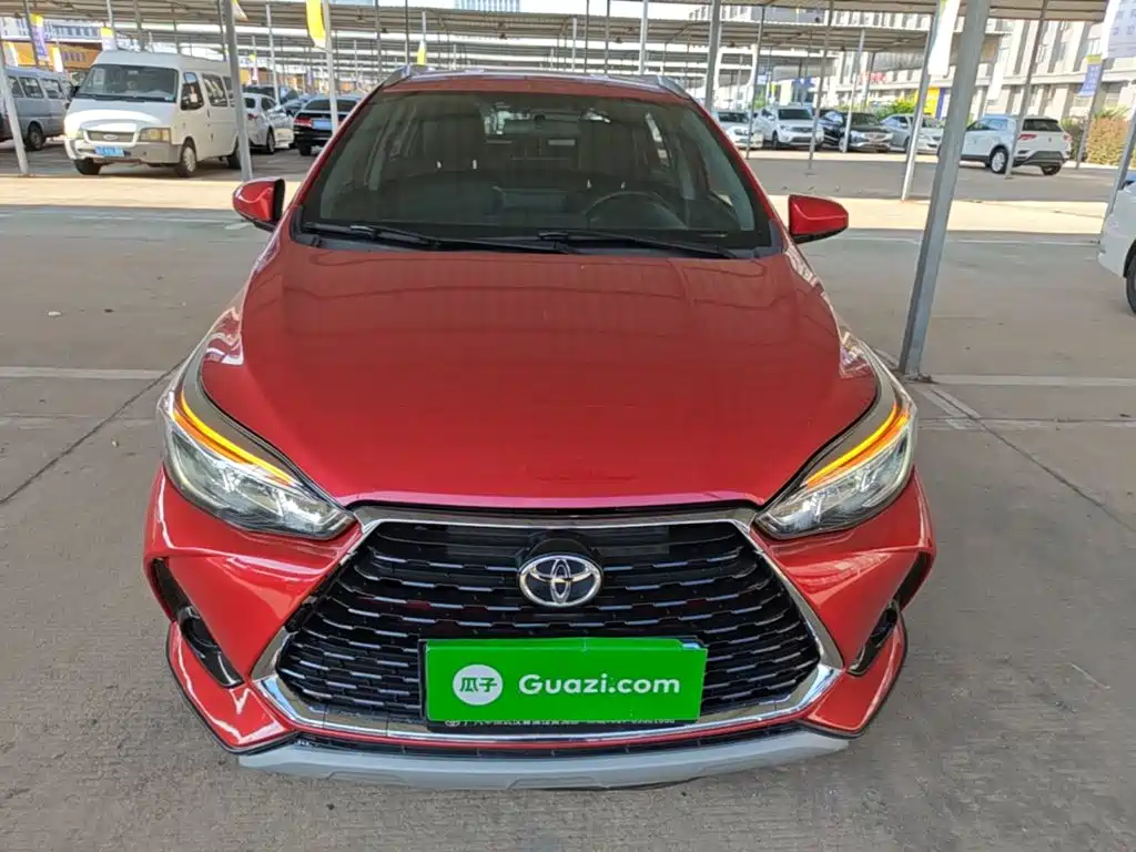 Toyota Yaris L 2022