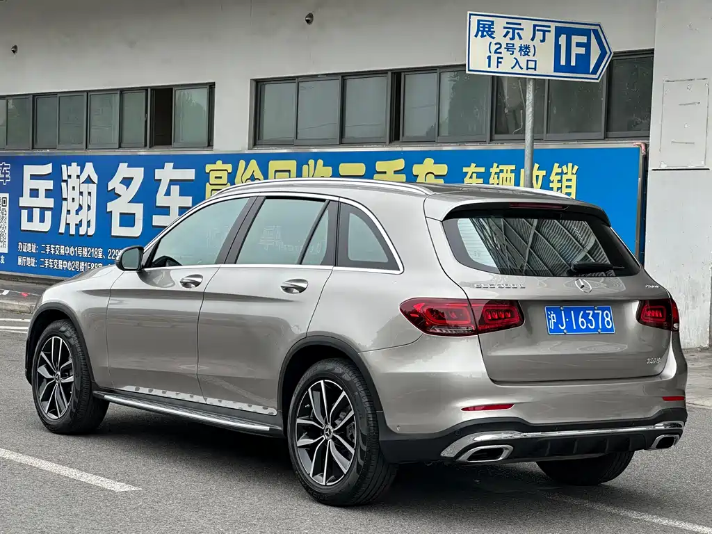 Mercedes-Benz GLC 2021 — фото 11
