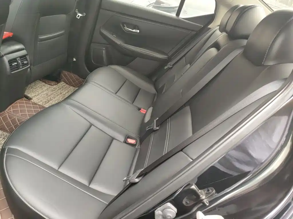 Nissan Sylphy 2020 — фото 13