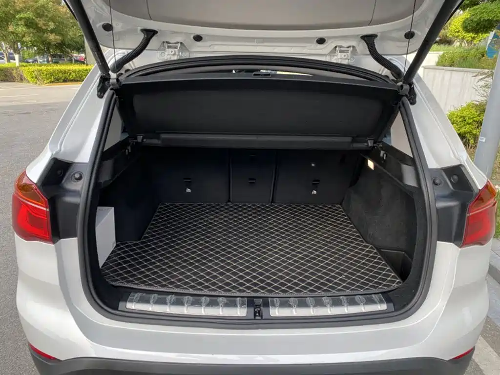 BMW X1 2019 — фото 18