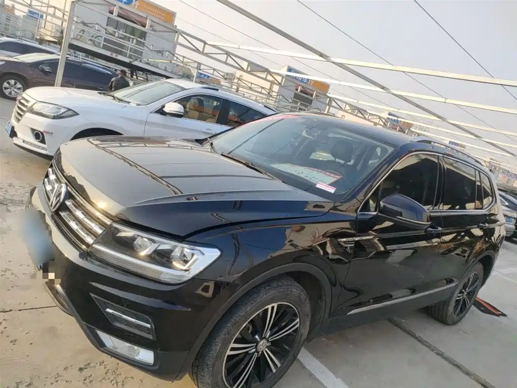 Volkswagen Tiguan L 2020 — фото 5