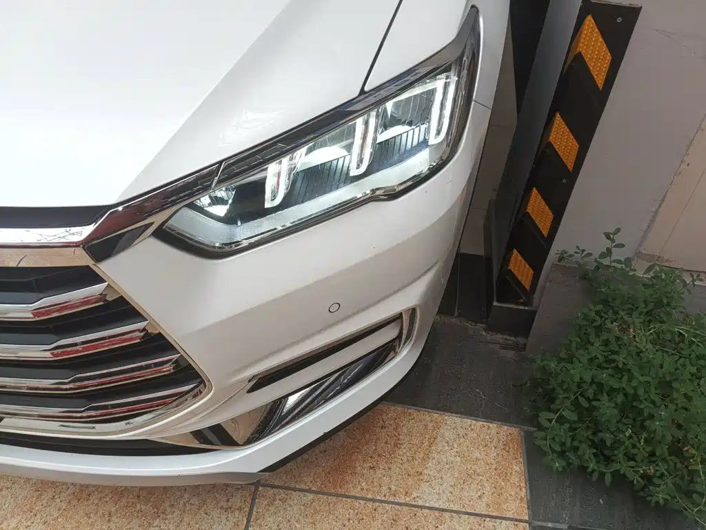 BYD Song Pro 2021 — фото 18