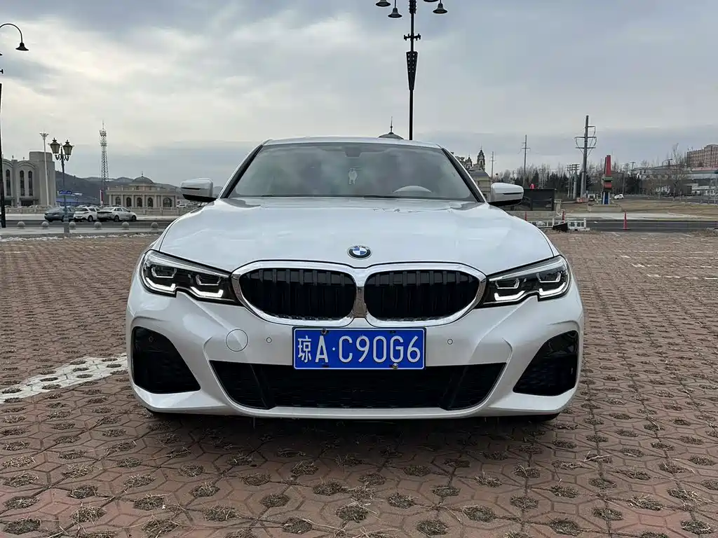 BMW 3 Series 2022