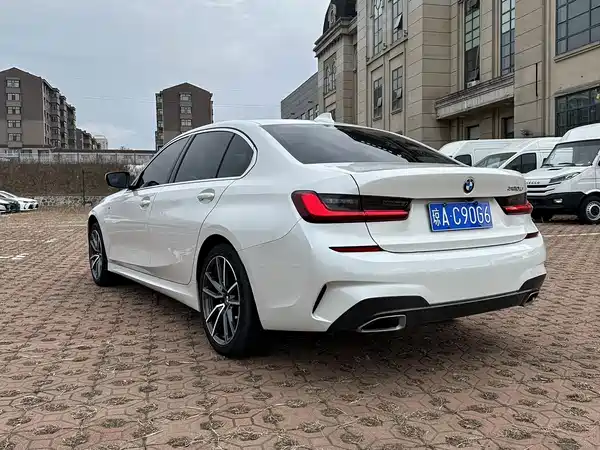 BMW 3 Series 2022
