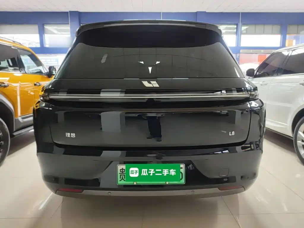 Li Auto Li L8 2024