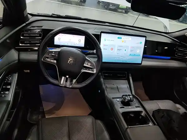 BYD Qin L 2024