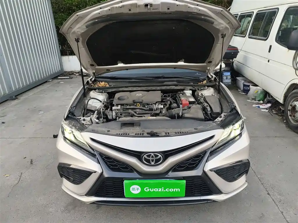Toyota Camry 2022 — фото 20