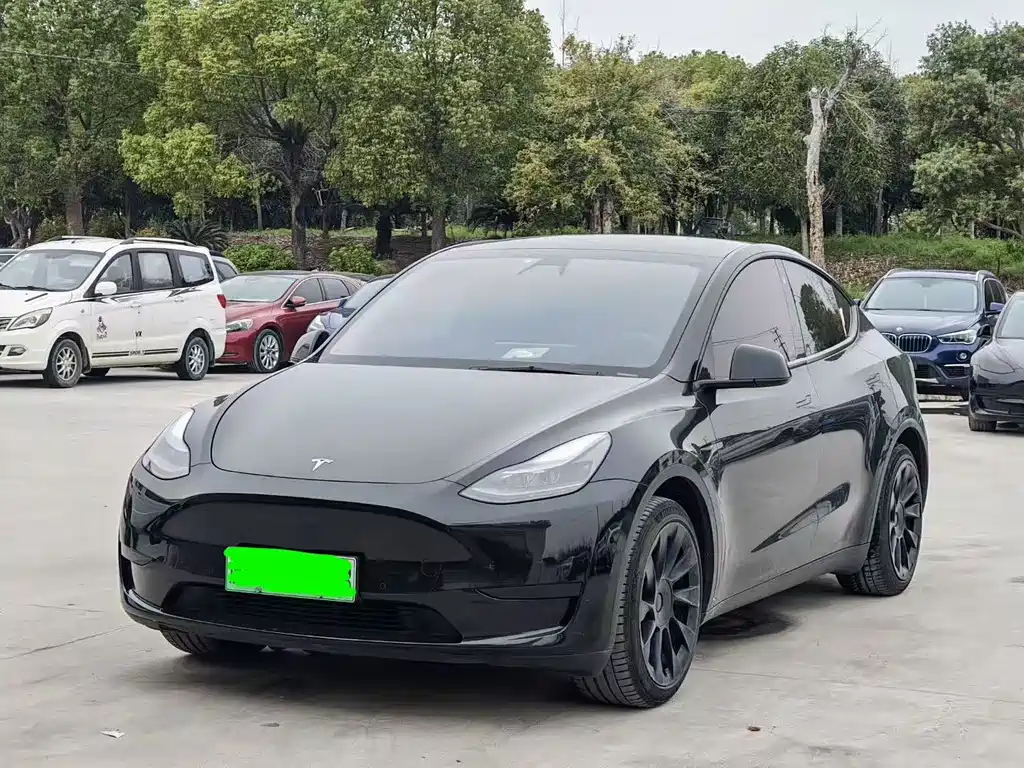 Tesla Model Y 2022 — фото 1