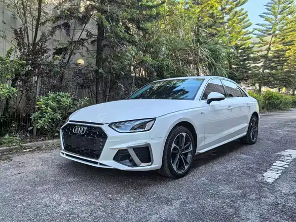 Audi A4L 2023