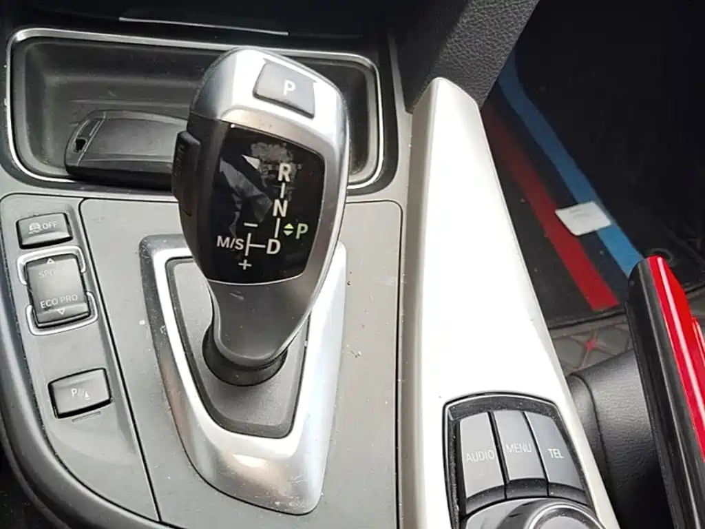 BMW 3 Series 2014 — фото 14