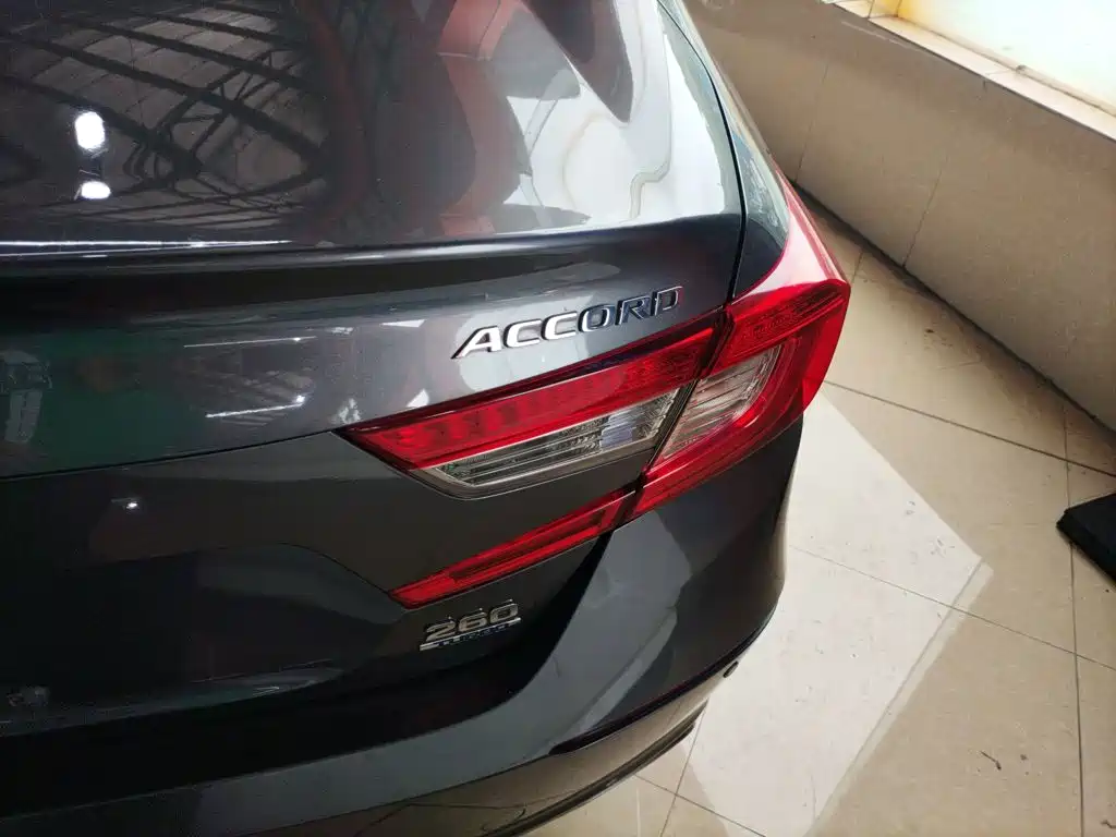 Honda Accord 2019 — фото 24