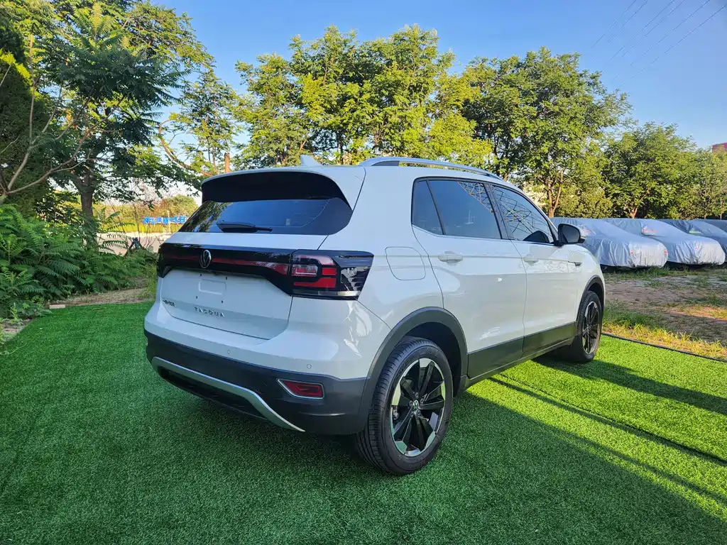 Volkswagen Tacqua 2023
