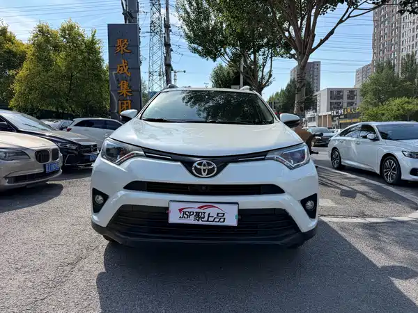 Toyota RAV4 2016