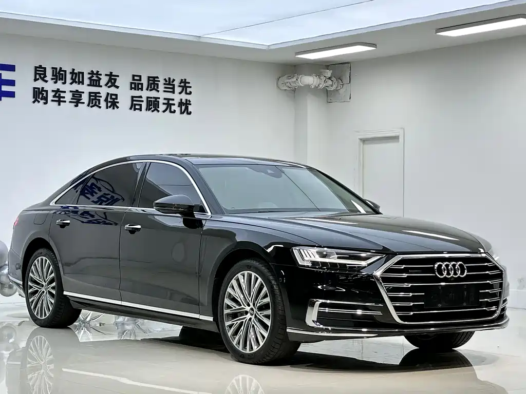 Audi A8 2020 — фото 13