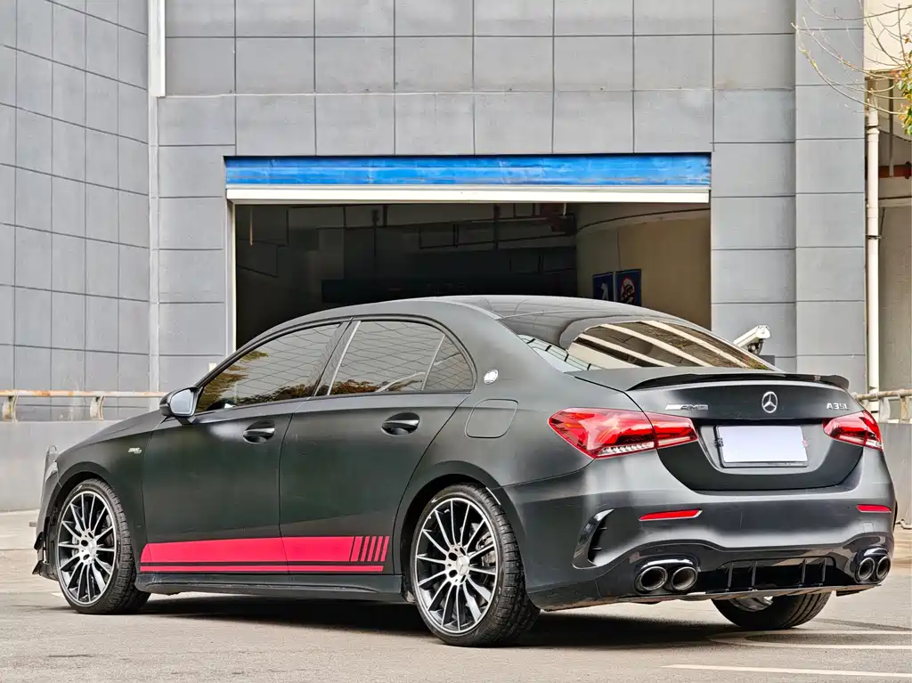 Mercedes-Benz A-Class AMG 2023 — фото 6