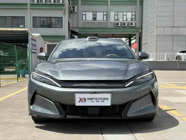 BYD Han L 2025