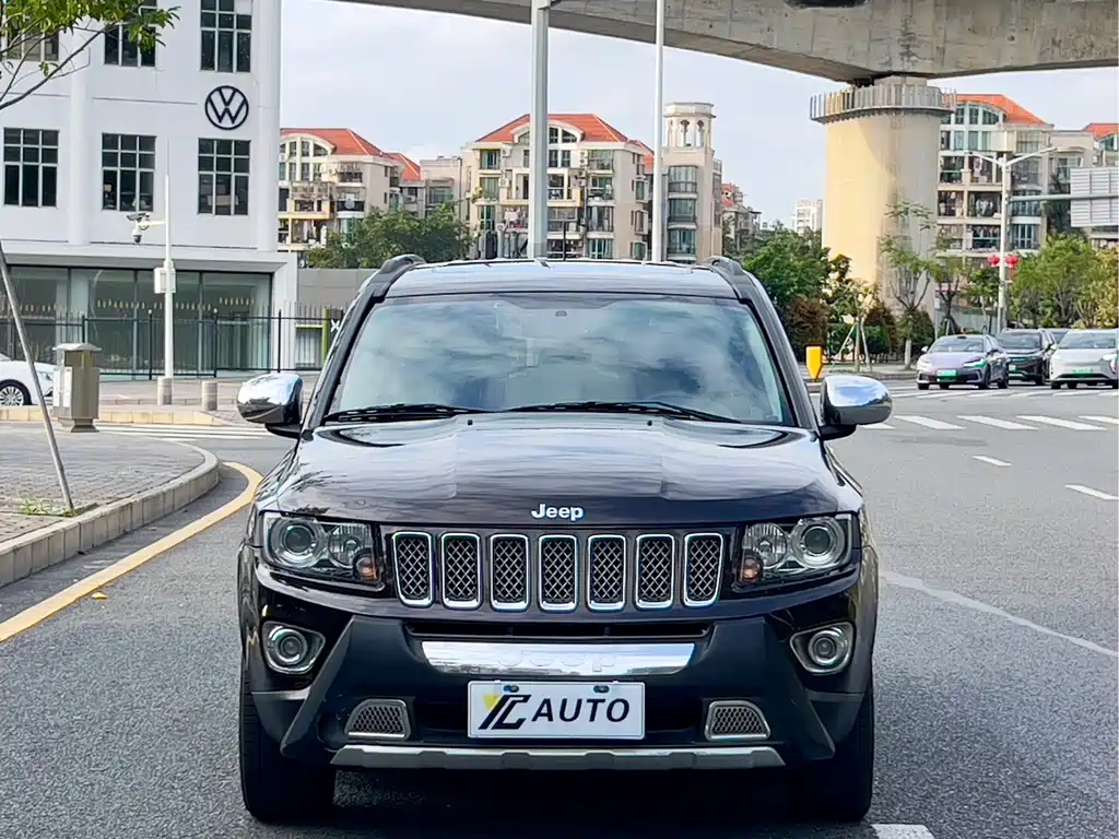 Jeep Compass 2014 — фото 2