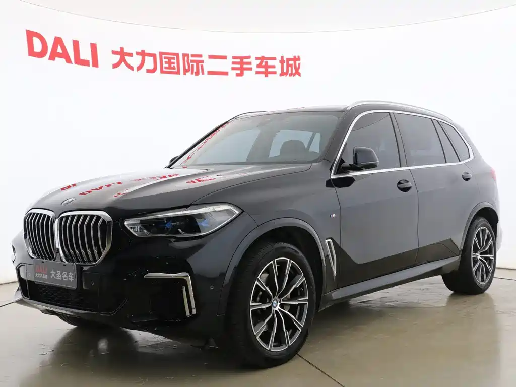 BMW X5 2023 — фото 1