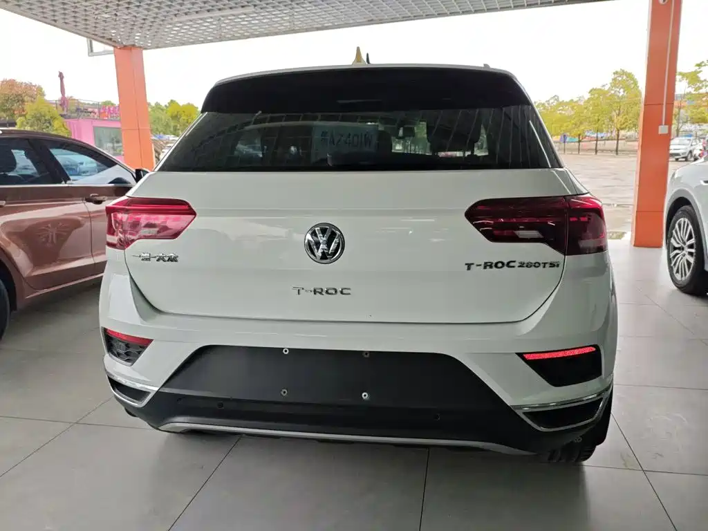 Volkswagen T-Roc 2019