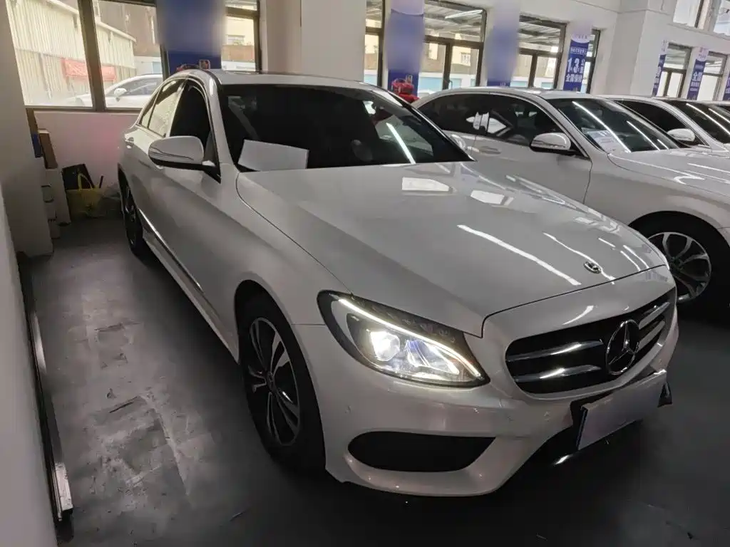 Mercedes-Benz C-Class 2018 — фото 22