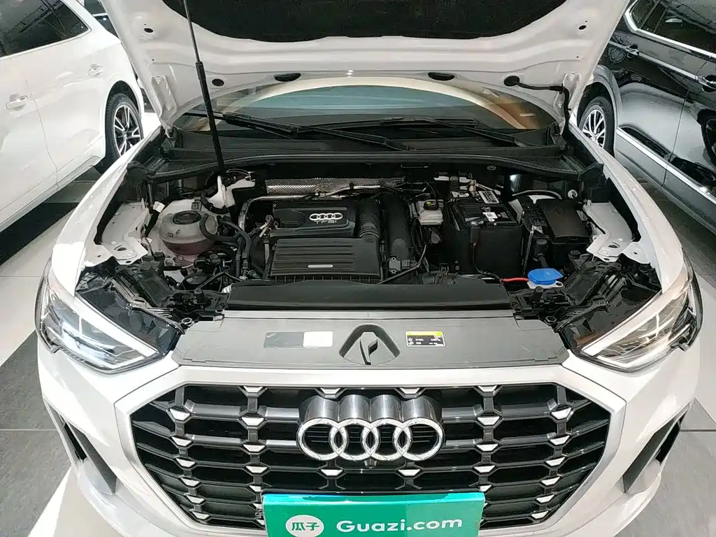 Audi Q3 2022 — фото 15