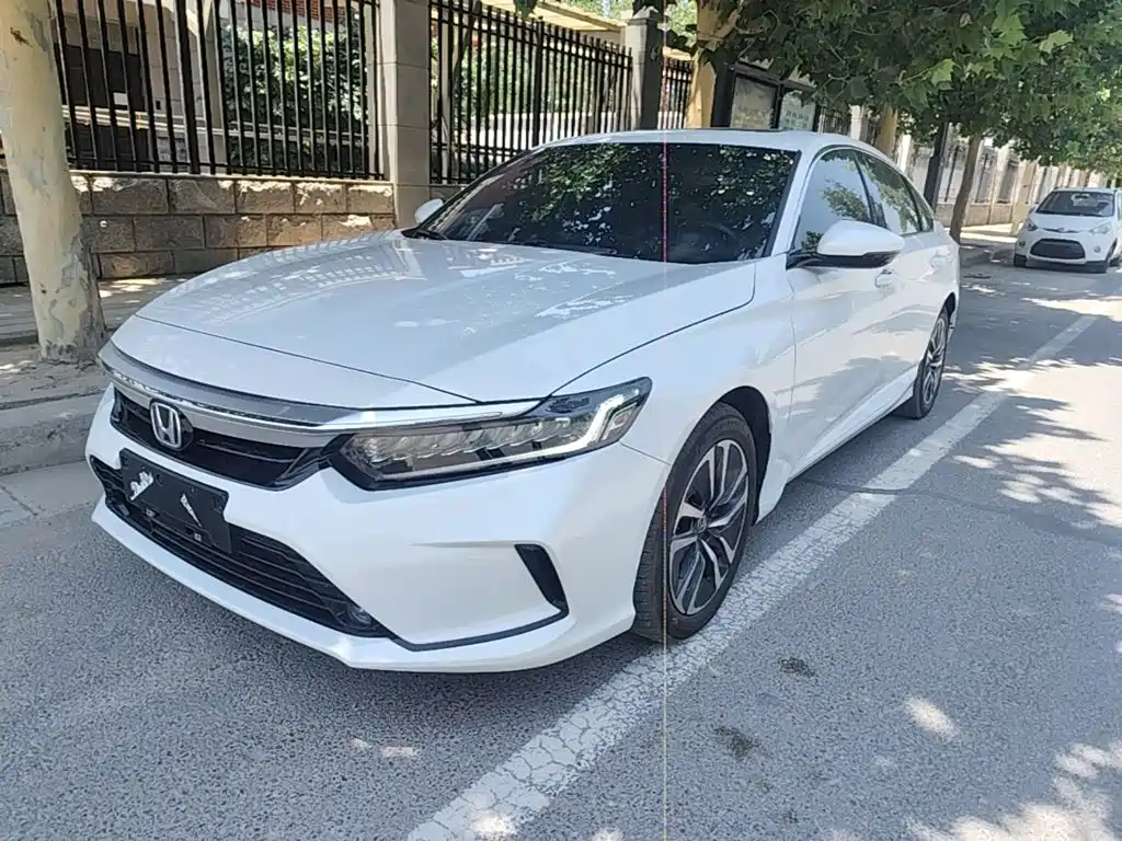 Honda Inspire 2022 — фото 1