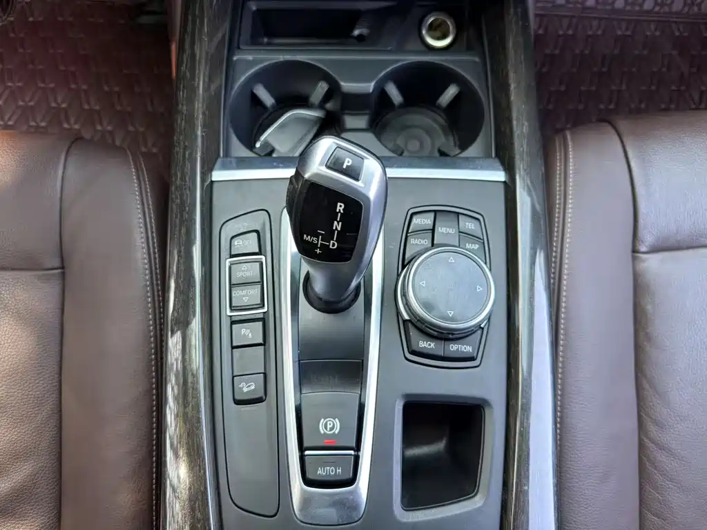 BMW X5 2014 — фото 19