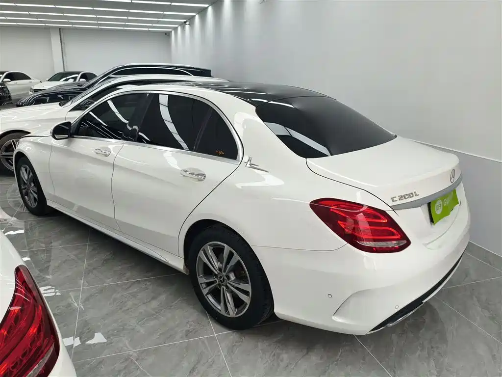 Mercedes-Benz C-Class 2018 — фото 5