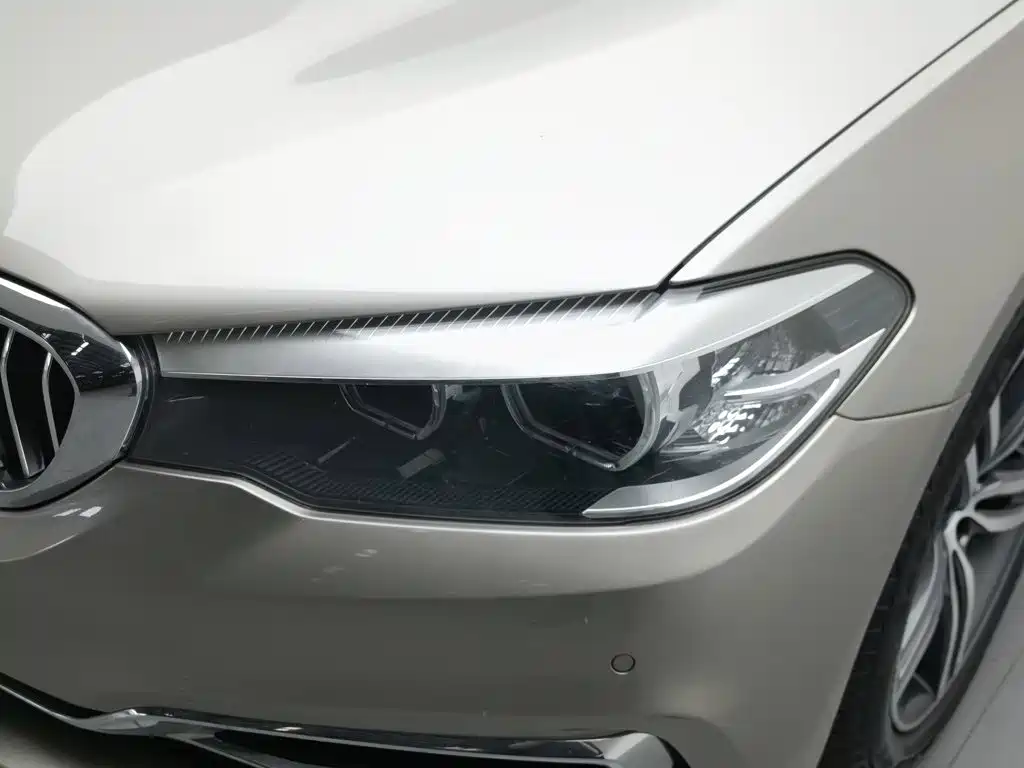 BMW 5 Series 2020