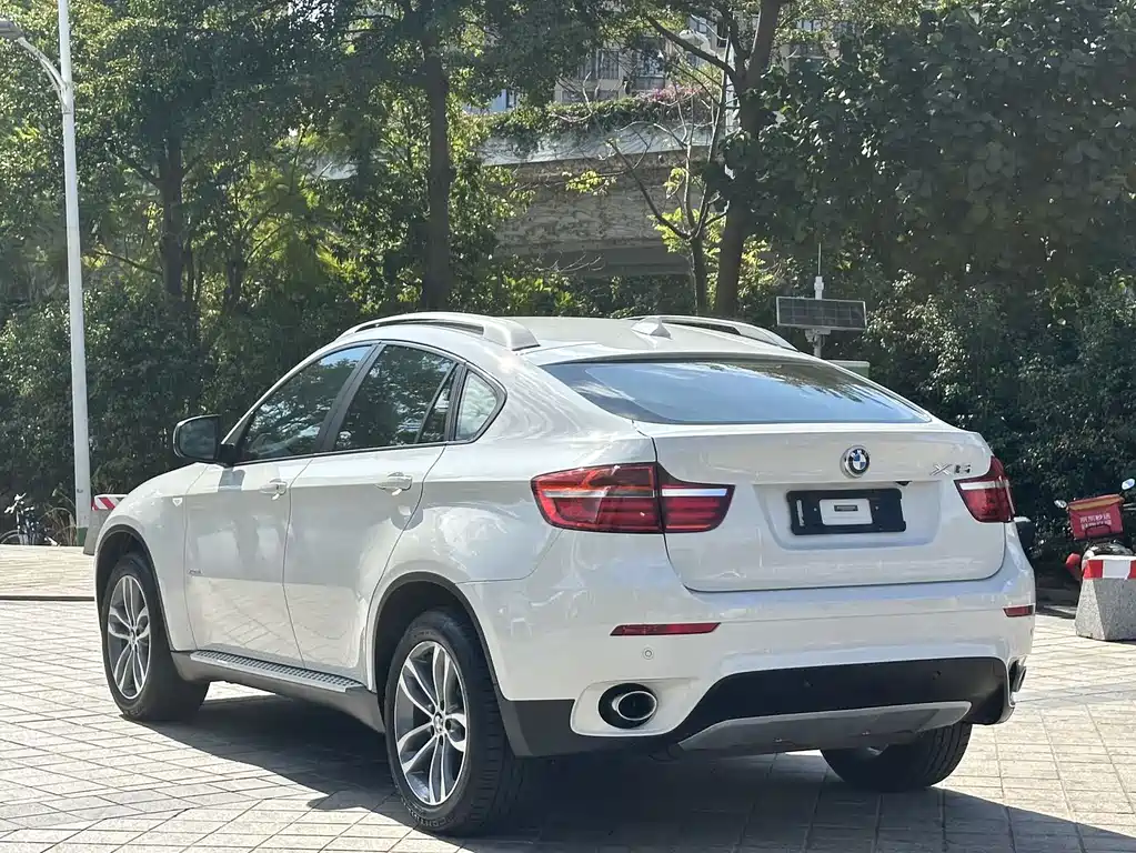BMW X6 2015 — фото 4