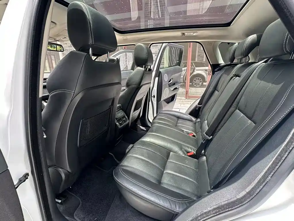 Land Rover Evoque 2016 — фото 6