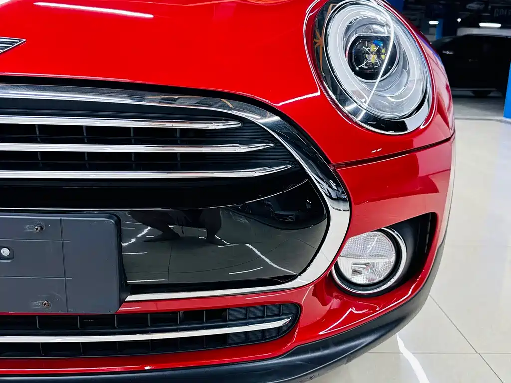 MINI Clubman 2018 — фото 8