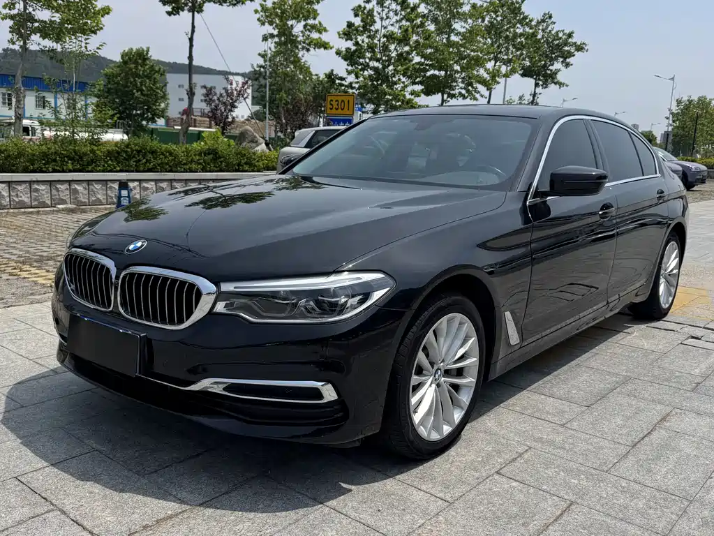BMW 5 Series 2020