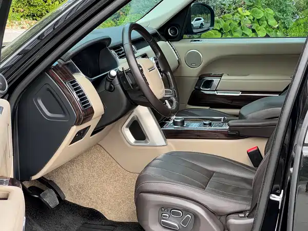 Land Rover Range Rover 2014