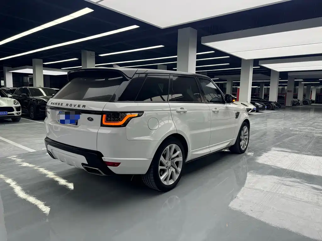 Land Rover Sport 2017 — фото 16