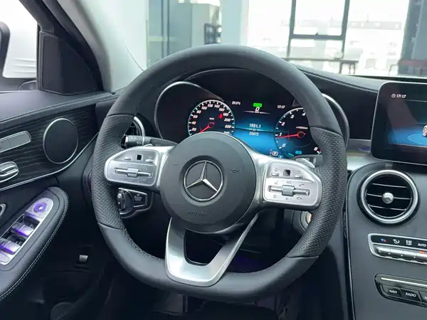 Mercedes-Benz C-Class 2021