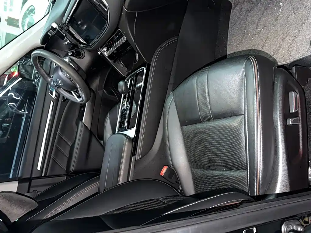 GAC Trumpchi GS8 2020 — фото 25