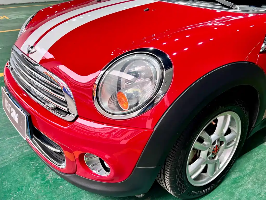 MINI Clubman 2014 — фото 16