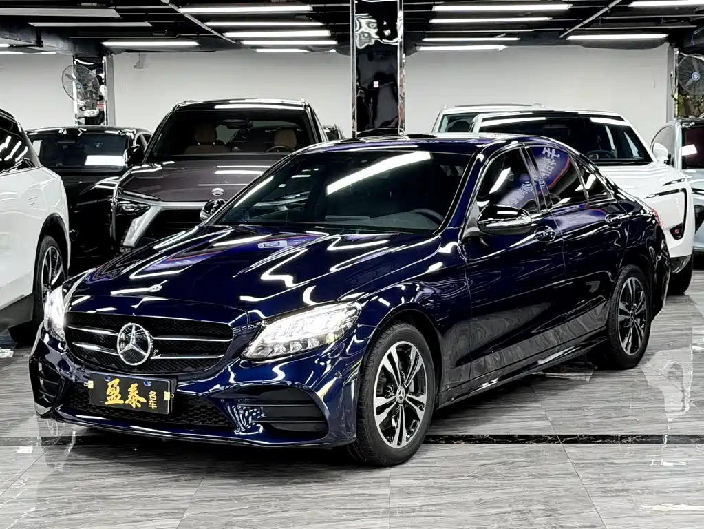 Mercedes-Benz C-Class 2019 — фото 1