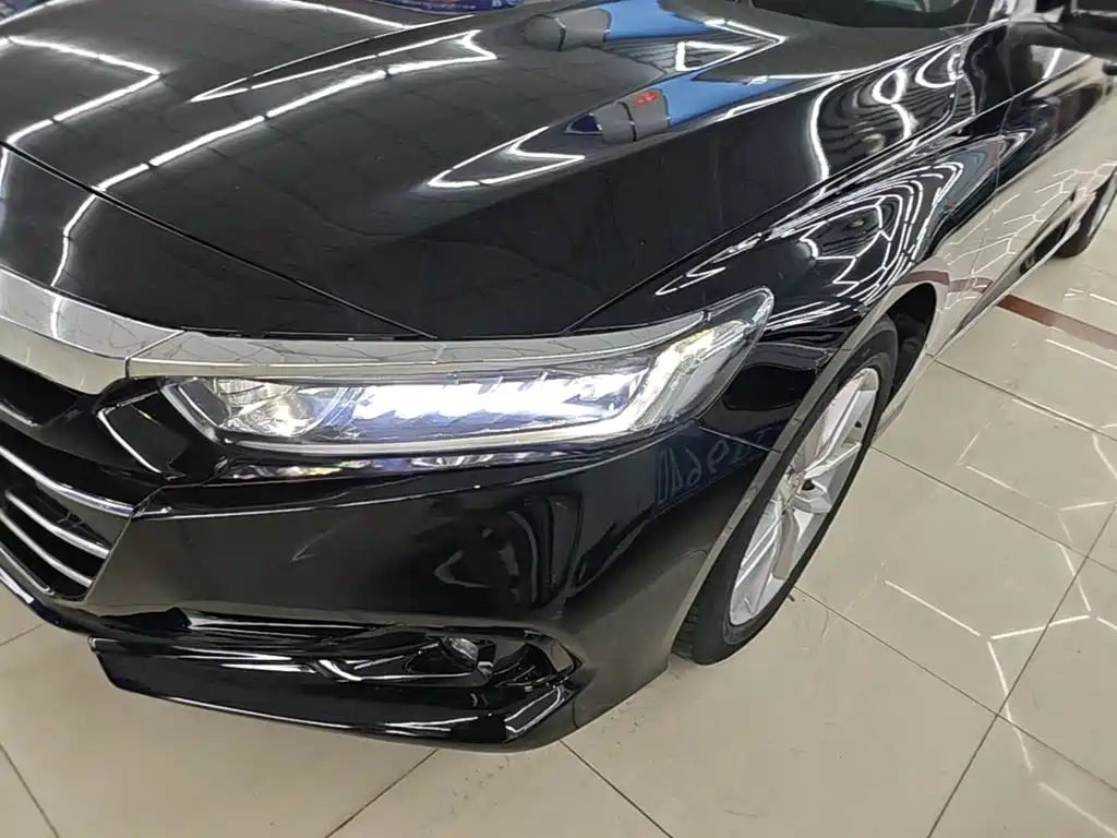 Honda Accord 2022 — фото 24