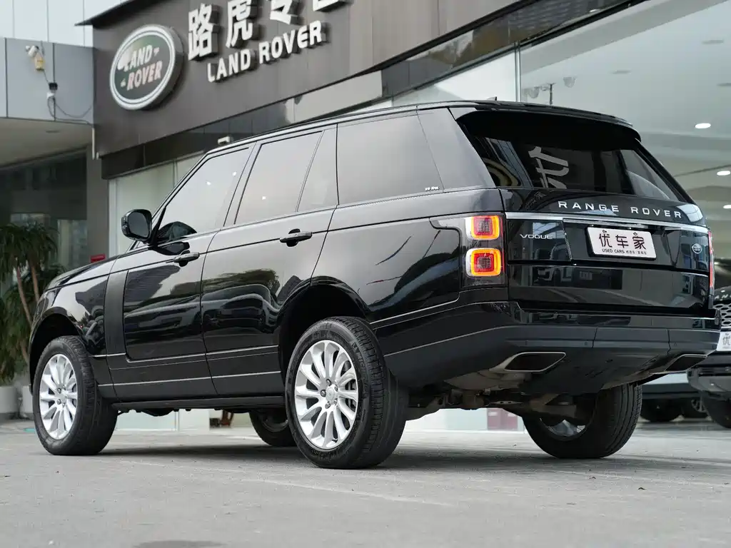 Land Rover Range Rover 2022 — фото 4