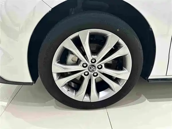 Toyota Sienna 2024
