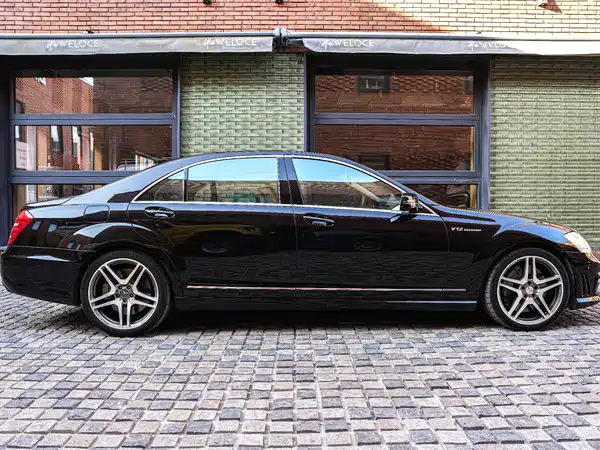Mercedes-Benz S-Class AMG 2010