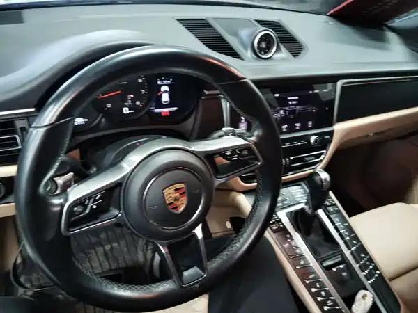Porsche Macan 2019