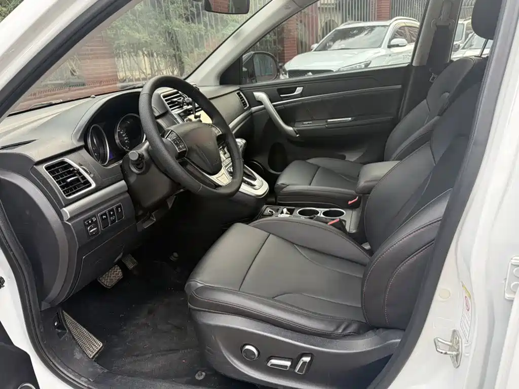 Haval H6 2015 — фото 15